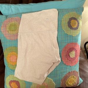 Lululemon leggings
